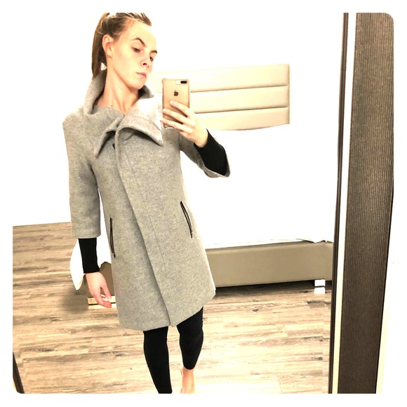 Forever 21 Coat - Picture 1 of 4